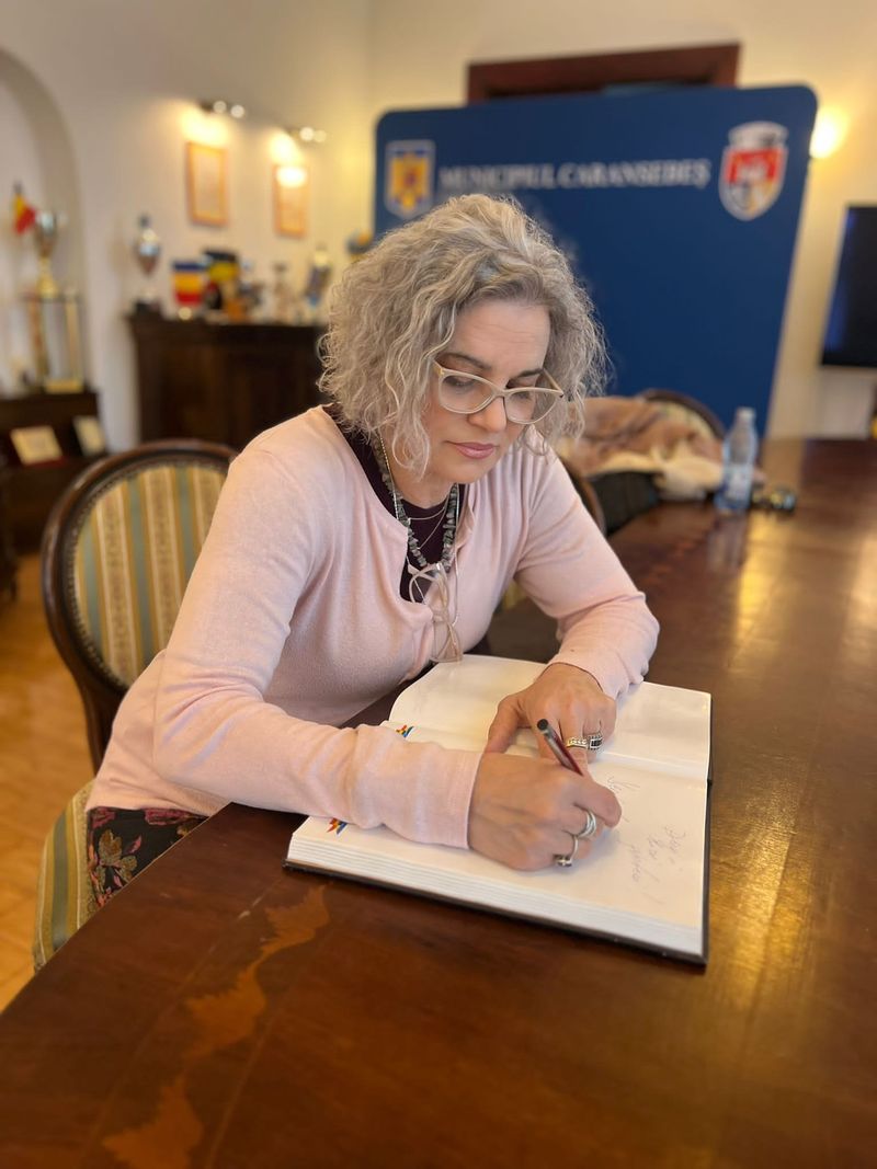 Maia Morgenstern, detalii despre copilărie