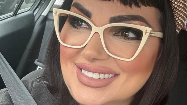 Ozana Barabancea, apariție surprinzătoare alături de fiica sa, Gloria. Cele două au atras toate privirile la eveniment