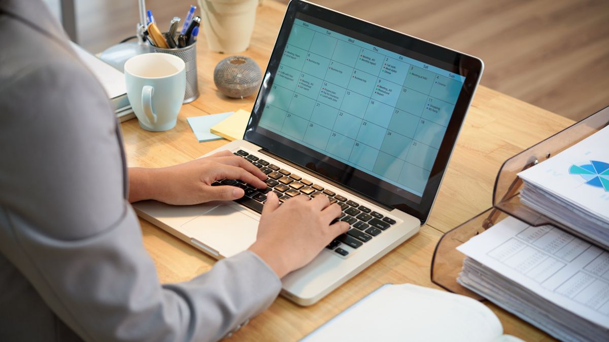 Câte zile libere sunt în 2025? 