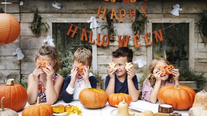 Picnic &icirc;n familie &ndash; ediția de Halloween: Ce poți face &icirc;n weekendul 19-20 octombrie 2024 &icirc;n Parcul Izvor?
