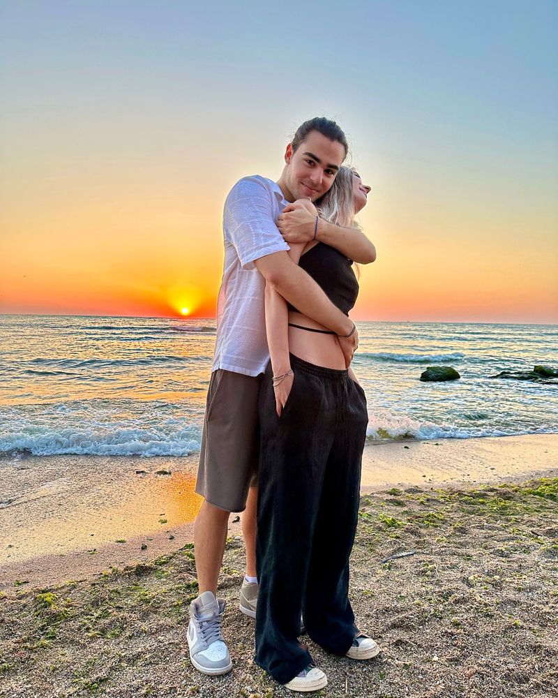  Cum fac față Radu Ștefan Bănică și Ioana Văllimărescu provocărilor unei relații la distanță