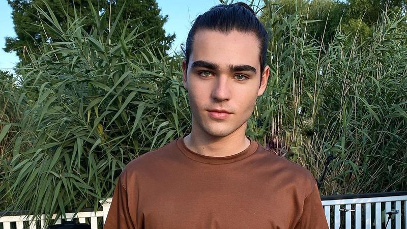 Cum gestionează Radu Ștefan Bănică relația la distanță cu Ioana Văllimărescu: &rdquo;Există &icirc;ncredere &icirc;ntre noi&rdquo;