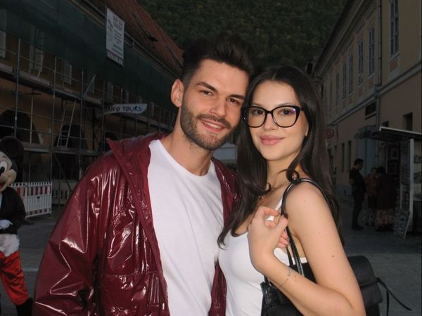 Ce fel de mamă va fi Cleopatra Stratan? Artista a făcut noi dezvăluiri din viața de familie: &bdquo;Știu că &icirc;n orice situație am de la cine să iau sfaturi&rdquo;