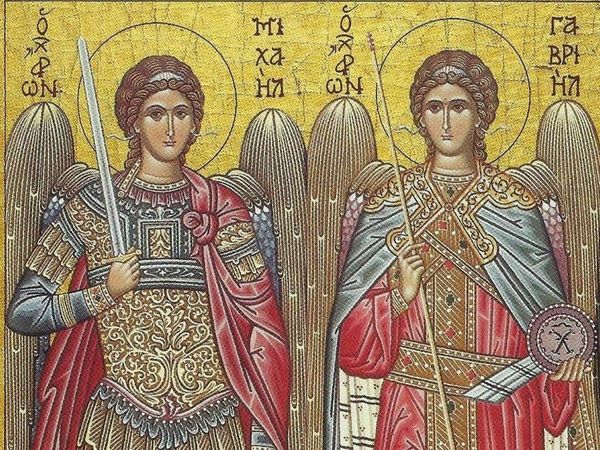 Calendar ORTODOX noiembrie 2024. C&acirc;te sărbători importante cu cruce roșie prăznuiesc creștinii