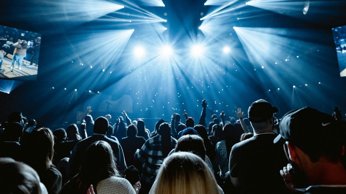 Vezi aici ce evenimente sunt organizate în București și marile orașe în perioada 1-3 noiembrie