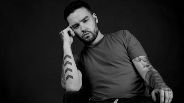 Ce au surprins camerele de supraveghere cu c&acirc;teva momente &icirc;naintea căzăturii fatale a lui Liam Payne