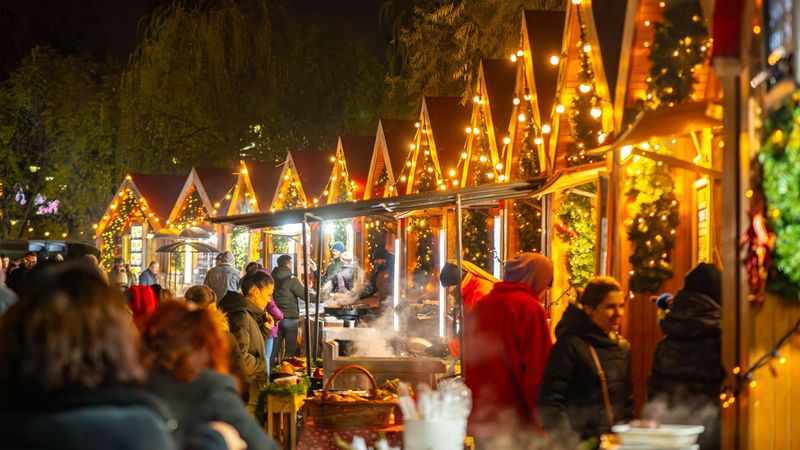 T&acirc;rgul West Side Christmas Market 2024 din Parcul Drumul Taberei. Programul complet al evenimentelor