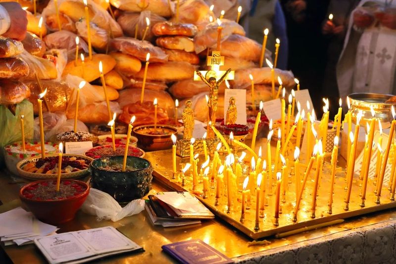  Ce este interzis să faci în ziua pomenirii morților 