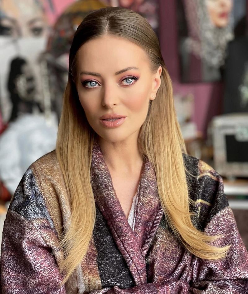 Delia, mereu surprinzătoare