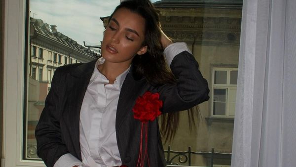 Alexia Eram l-a înlocuit deja pe Mario Fresh! Tânăra a fost surprinsă în brațele noului iubit