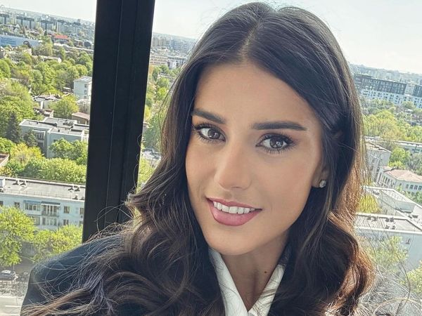 Sorana C&icirc;rstea, dezvăluiri din relația cu Alexandru Țiriac! Cum se &icirc;nțelege jucătoarea de tenis cu Ion Țiriac: &bdquo;Cu c&acirc;t l-am cunoscut mai mult, cu at&acirc;t sunt mai fascinată de d&acirc;nsul&rdquo;