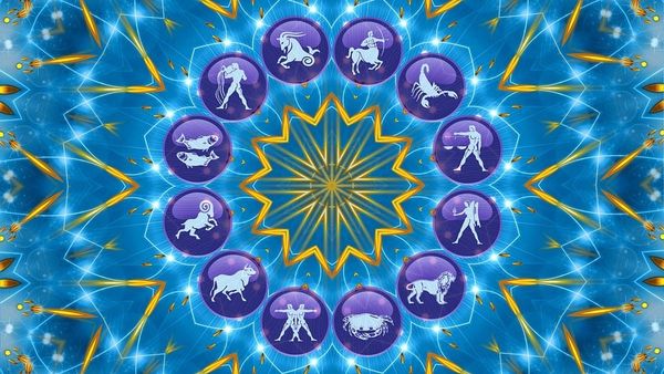 Horoscop de weekend, 9 - 10 noiembrie 2024: Balanțele se confruntă cu schimbări în ceea ce privește sfera sentimentală. Capricornii pot primi o sumă mare de bani în cont