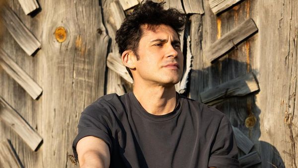 EXCLUSIV! Dan Bălan, despre amintirile speciale din copilărie: ”Îmi amintesc de momentele când ne adunam în familie”