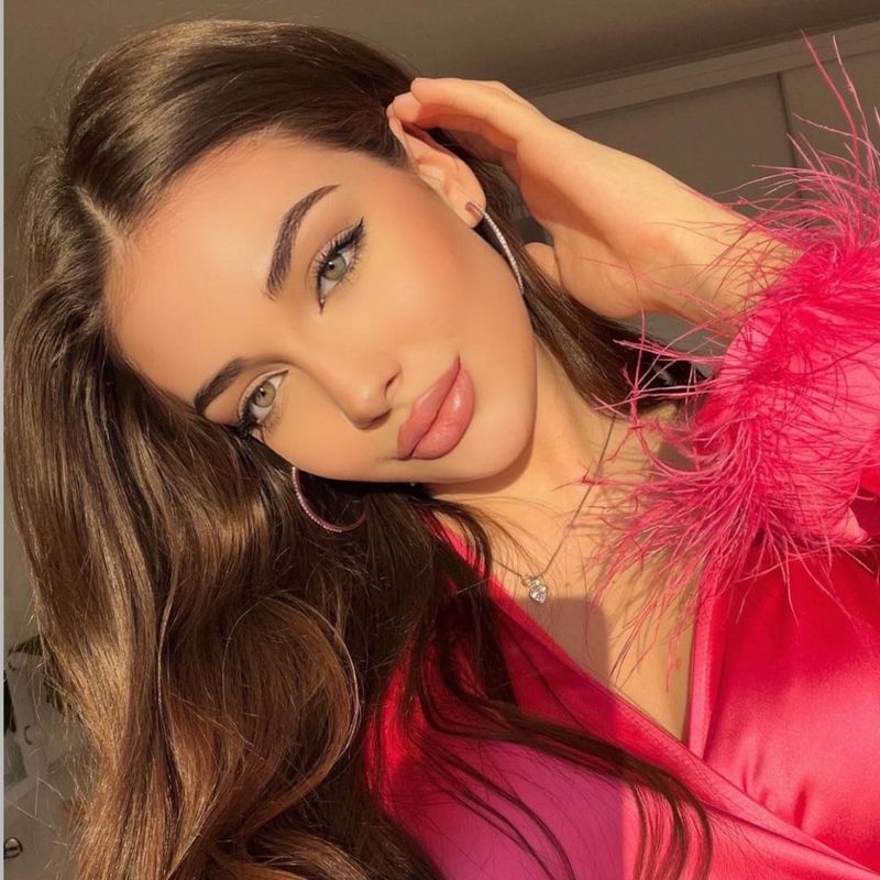 De unde provin cadourile de lux ale Andreei Bostănică