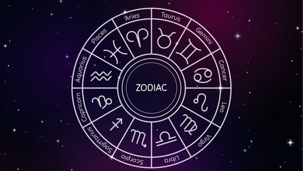 Horoscop zilnic, 15 noiembrie 2024: Berbecii rezolvă ne&icirc;nțelegerile din relația de iubire. Taurii muncesc din greu &icirc;n această perioadă