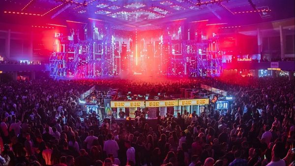 Ce faci în weekendul 16-17 noiembrie. Cele mai tari evenimente și concerte pe care ți le-a pregătit