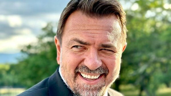 Horia Brenciu, mărturisiri sincere despre copiii săi! Cum se &icirc;nțeleg aceștia, &icirc;n ciuda diferențelor de v&acirc;rstă: &bdquo;Se joacă, se ceartă, se iubesc, se ignoră&hellip; ca toți frații,&rdquo;