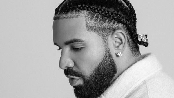 Averea pe care Drake a pierdut-o când a decis să parieze pe Mike Tyson în meciul cu youtuberul Jake Paul