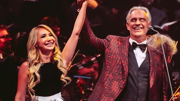 Cine este Cristina Păsăroiu,soprana care l-a cucerit iremediabil pe Andrea Bocelli