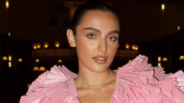 Alexia Eram se lansează &icirc;n afaceri. Ce surpriză pregătește fosta iubită a lui Mario Fresh: &rdquo;Se adresează tuturor oamenilor care vor să fie fericiți&rdquo;
