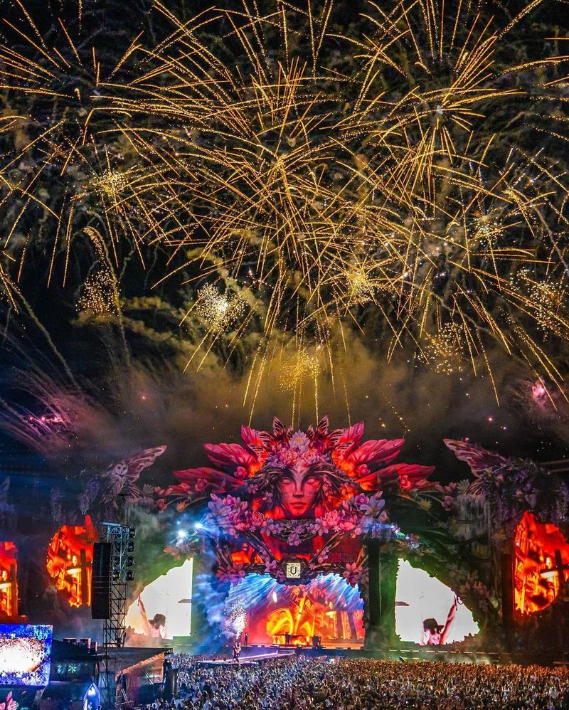 Când are loc UNTOLD 2025? 