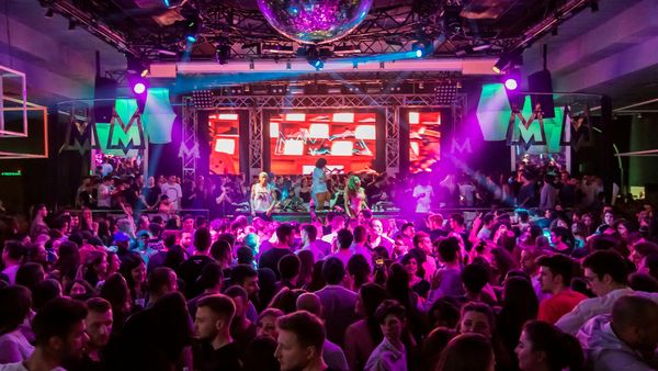 Ce faci în weekendul 23-24 noiembrie. Ce nu trebuie să ratezi sub nicio formă când vine vorba de petreceri, târguri și evenimente