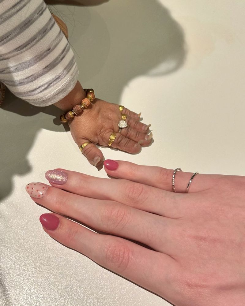 Rumeysa Gelgi și Jyoti Amge s-au întâlnit la ceai, la Londra 