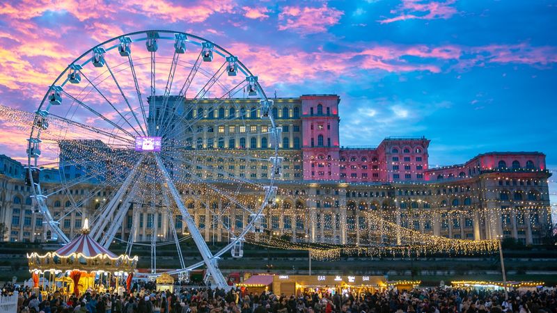 Ce faci &icirc;n weekend-ul cu Sf&acirc;ntul Andrei si 1 Decembrie 2024: T&acirc;rguri de Crăciun, concerte, spectacole și un ospăț rom&acirc;nesc