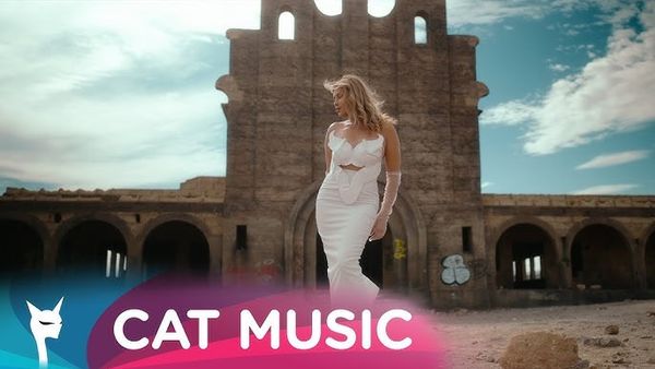 DJ Sava și Lora colaborează pentru prima oară lans&acirc;nd piesa "De m&acirc;ine"