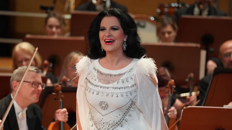 Drama Angelei Gheorghiu. Tatăl celebrei soprane s-a călugărit după moartea surorii ei: "Eu nu l-am mai văzut de atunci"