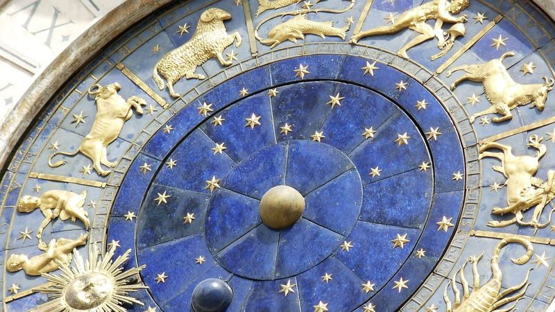 Horoscop zilnic, 4 decembrie 2024: Berbecilor le merge bine &icirc;n carieră, &icirc;nsă &icirc;nt&acirc;mpină probleme &icirc;n dragoste. Peștii se pot confrunta cu probleme de sănătate din cauza stresului&nbsp;