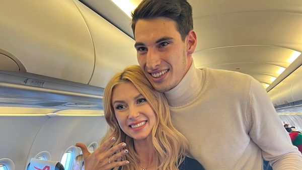 Cum au reacționat Ella și Clara c&acirc;nd Victor Cornea a cerut-o pe Andreea Bălan &icirc;n căsătorie