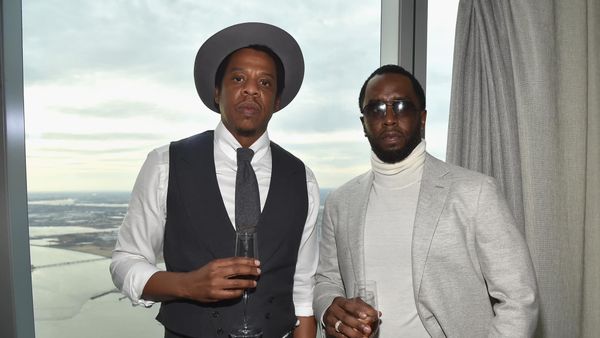 Jay-Z și P. Diddy, acuzați că au agresat o fată de 13 ani! Incidentul a avut loc la petrecerea MTV VMAs din anul 2000