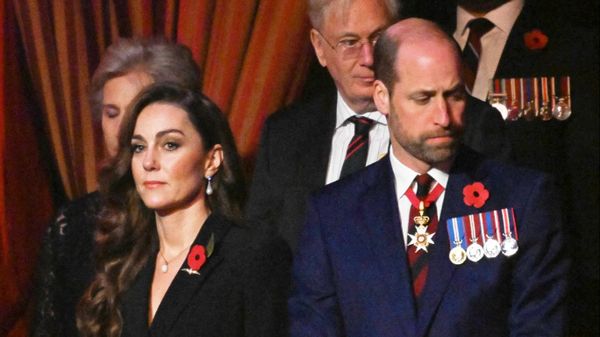 Prințul William și Kate Middleton &icirc;ncep pregătirile pentru a urca pe tronul Marii Britanii. Ce regulă vor să &icirc;ncalce cei doi