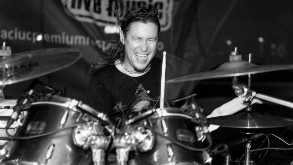 Mesajul dureros transmis după moartea lui Nicu Sârghea, toboşarul trupei VUNK: "Lumea noastră a devenit mai tăcută"