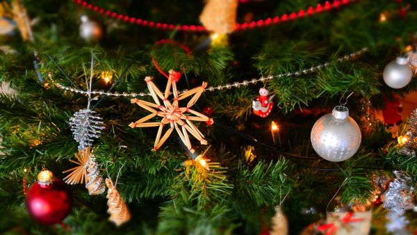 C&acirc;nd pică Crăciunul &icirc;n 2025