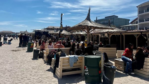 Clubul Stuf din Vama Veche se &icirc;nchide! Anunțul proprietarilor: &bdquo;Am sperat p&acirc;nă &icirc;n ultima clipă că nu vom fi nevoiți să vă dăm o astfel de veste&rdquo;