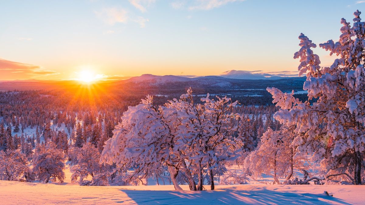 Când are loc solstițiul de iarnă? 