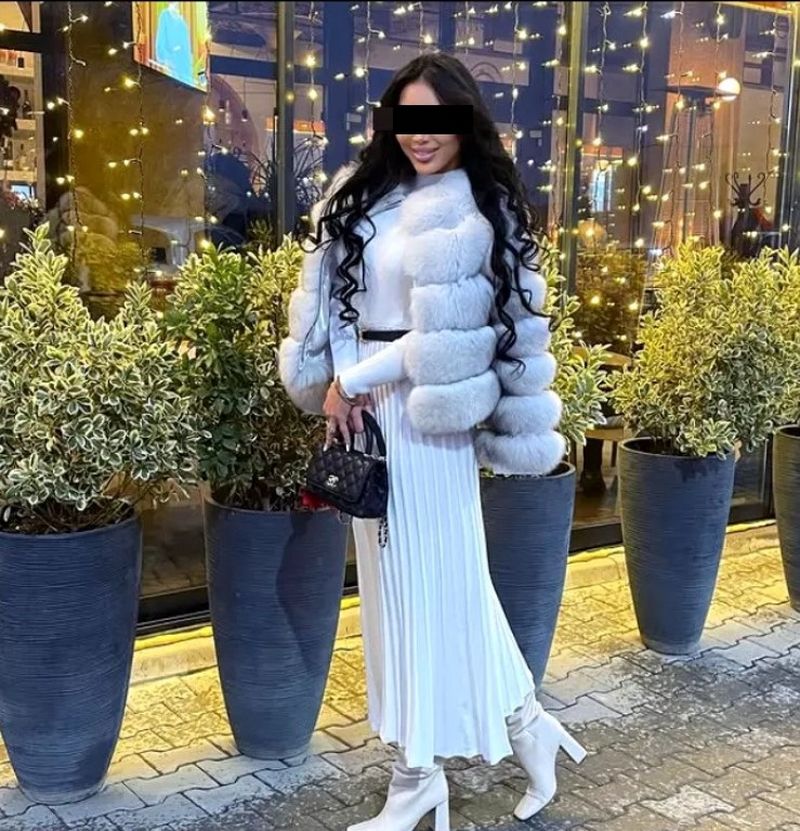 Ea este Anca, bruneta care i-a cucerit inima lui Cătălin Bordea