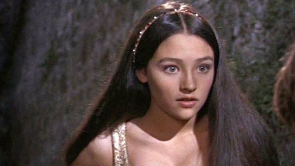 Actrița Olivia Hussey, cunoscută din filmul „Romeo și Julieta”, a încetat din viață