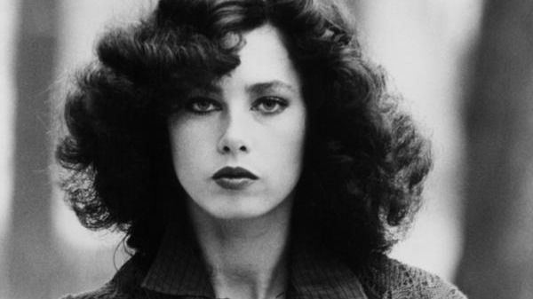 A murit celebrul supermodel Dayle Haddon. Vedeta a fost ucisă de o intoxicație cu monoxid de carbon &icirc;n camera de oaspeți. Cum a fost posibil