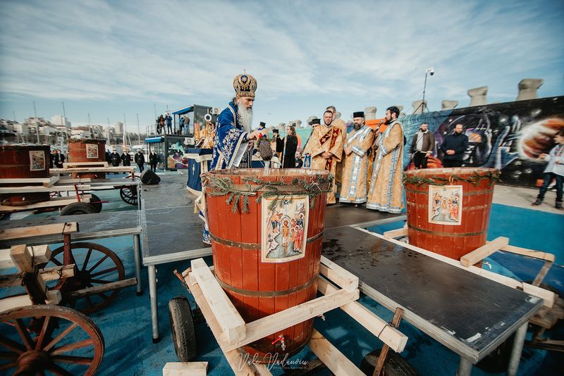 Ce trebuie să știe românii despre slujba „Sfințirea cea Mare a Apei”? 