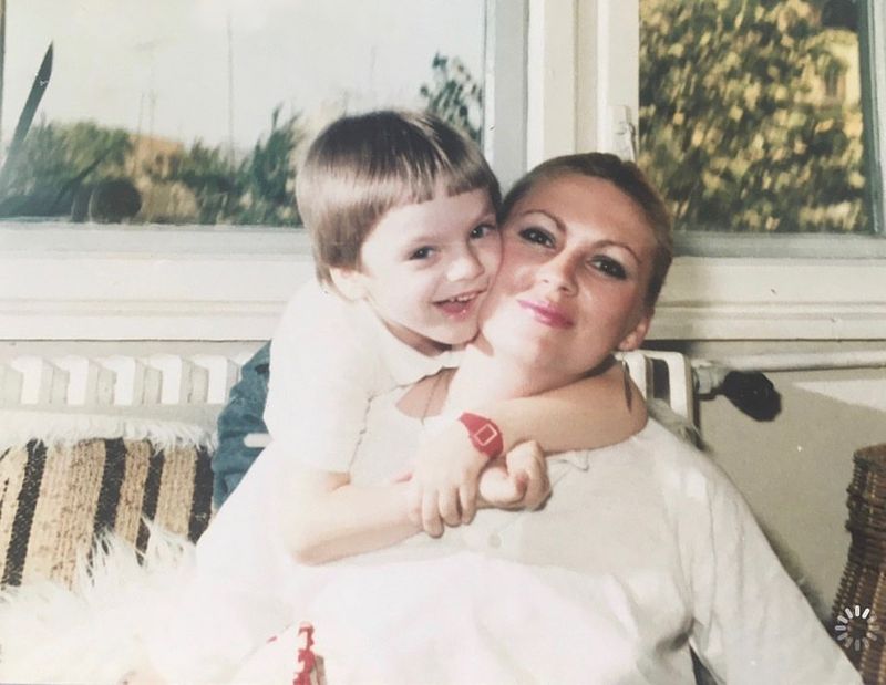 Cine este Georgeta Orlovschi, mama lui Sebastian Stan? 