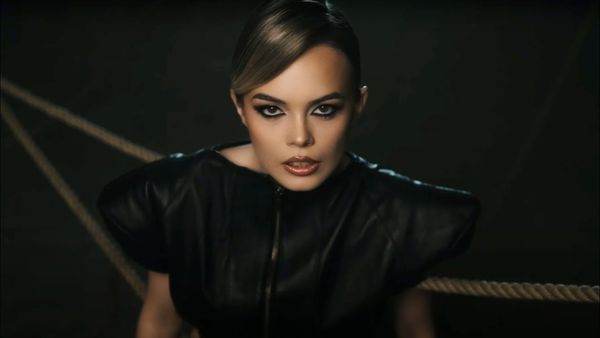VIDEOCLIP: Bianca Tilici x SHIFT - Să mă las