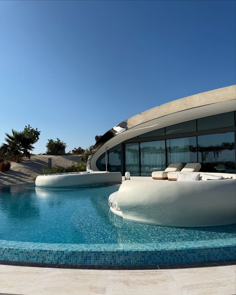 Hotelul de lux unde s-a cazat Vlăduța Lupău