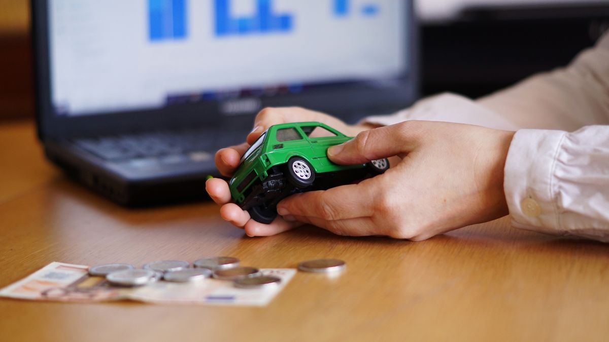 Cât vor plăti șoferii în 2025 pentru asigurarea RCA? 