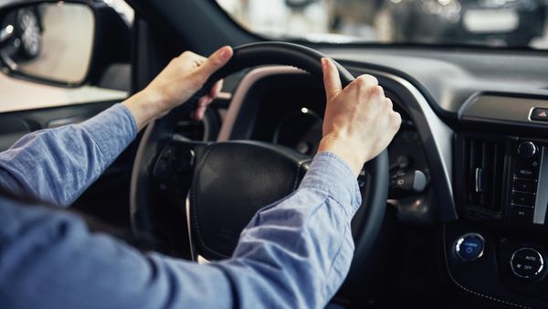 O nouă taxă din ianuarie 2025 pentru șoferi! Ce este "rovinieta de munte" și cum se achită