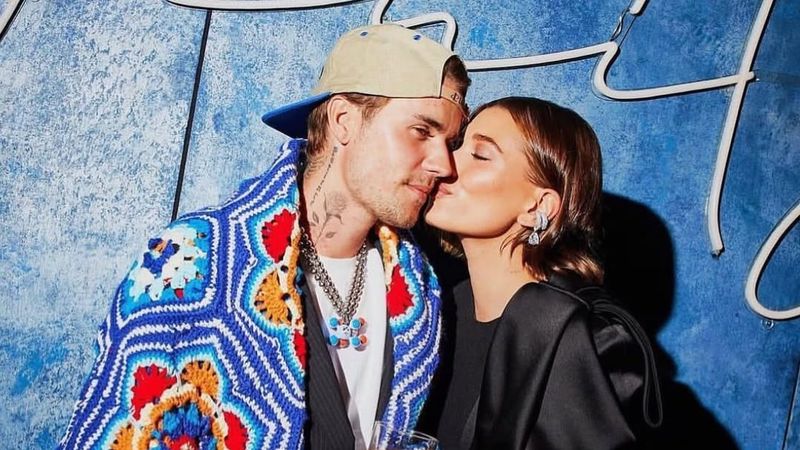 Ce se &icirc;nt&acirc;mplă intre Justin Bieber și soția lui, Hailey? Artistul canadian i-a dat unfollow pe Instagram