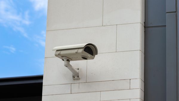 Harta camerelor pentru rovinietă &icirc;n 2025: Lista punctelor fixe de control din București și alte județe ale țării