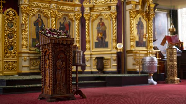 4 februarie 2025, data crucială la care BOR introduce noi schimbări &icirc;n calendarul ortodox!